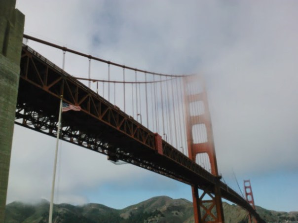The bridge, the flag, and @karlthefog